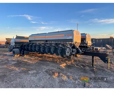 Used CRUSTBUSTER _UNKNOWN_ No-Till Drills Iowa US | Keast Enterprises #1360181