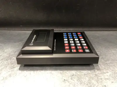 NEW ALLEN-BRADLEY 1740-PT 1
