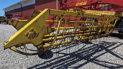 USED NEW HOLLAND ROLABAR 256