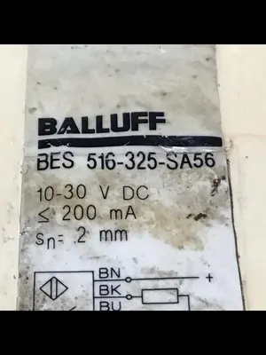 USED BALLUFF BES 516-325-SA56