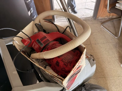 Used CARPET STEAMER AND DIRT DEVIL (BOTH WORK) _UNKNOWN_ Vacuum Cleaners Michigan US | Miedema Asset Management Group #1304378
