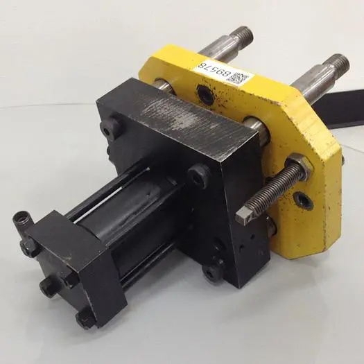Used VAN DORN 308216 / 42058 Injection Molding Parts Michigan US | Ideal Machinery #693431