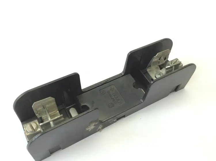 Used Gould Shawmut 600V 60A Fuse Holder Fuse Accessories Michigan US | Maverick Industrial Sales #1395018