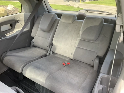 USED 2016 HONDA ODYSSEY