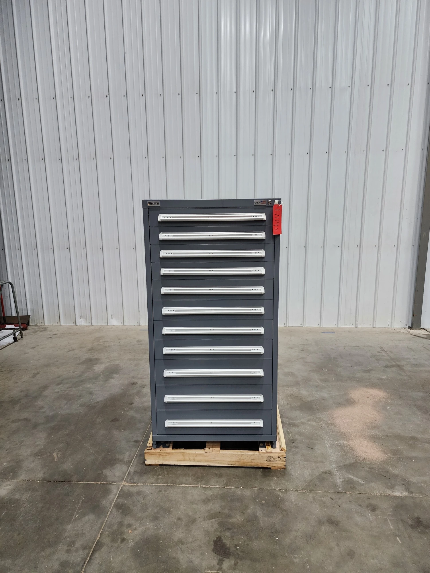 Vidmar 11 Drawer Cabinet – NEW