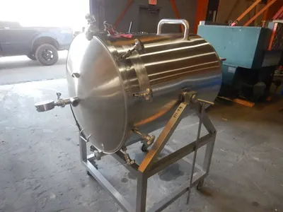 160 Gallon Stainless Steel Pressure Vessel