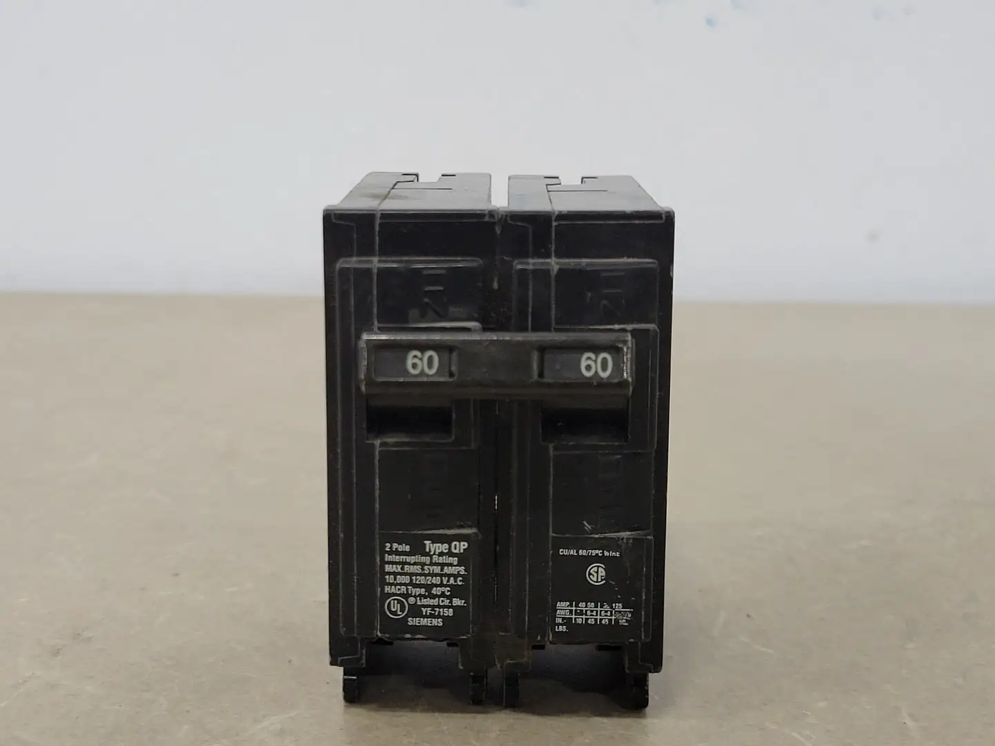 Used SIEMENS Q260 Switchgears British Columbia CA | Lenmark #835389