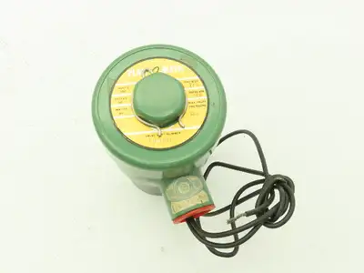Plast-o-matic EUC2B4E20 Solenoid Valve PVC 3/8" NPT 120 PSI 120V Coil 20 Watts