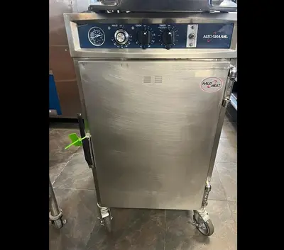 Alto-Shaam 1000-TH-II Half Height Stackable Cook and Hold Oven with Simple Controls - 120VAlto-Shaam 1000-TH-II Half Height Stackable Cook and Hold Oven with Simple Controls - 120V
