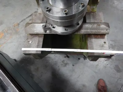 USED LBM 60 TON