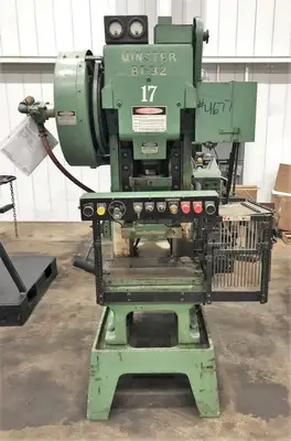 USED 1970 MINSTER MINSTER B1-32 PRESS