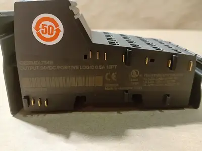 NEW GE FANUC IC220MDL754