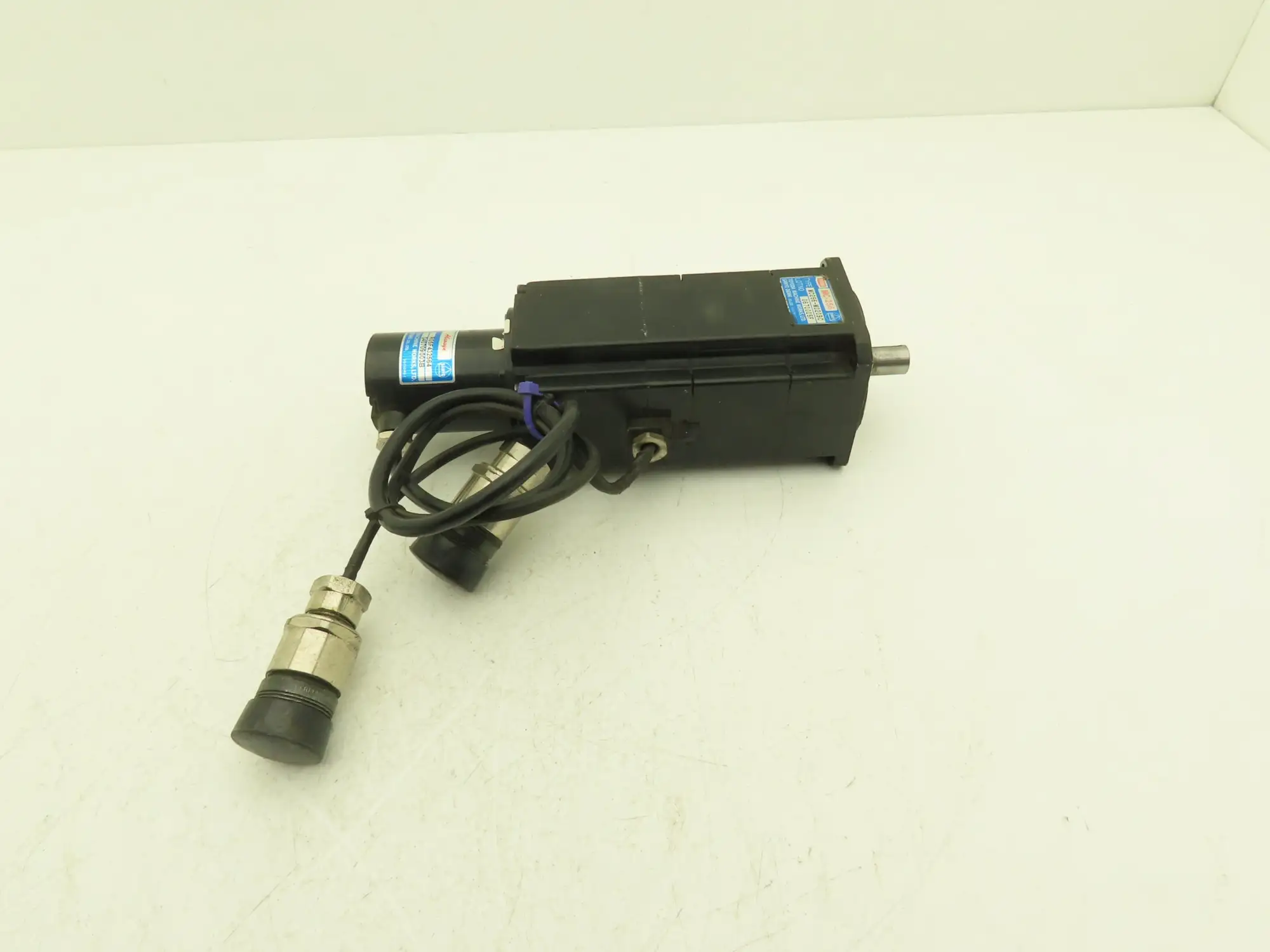 Sanyo Denki MC256-M020BC AC Servo Motor ABS Super With R05F432564 Encoder