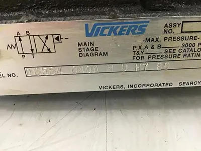 USED VICKERS DG4V-3-2A-M-U-H7-60
