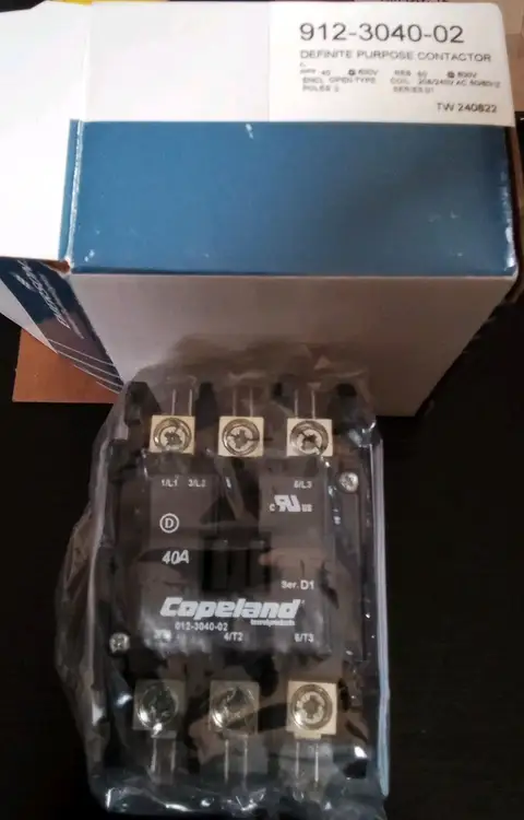 Used Emerson COPELAND EMERSON 912 3040 02 Contactor 40 Amp PLC Contactors US | Infinity wholesale & Supply LLC #1305740