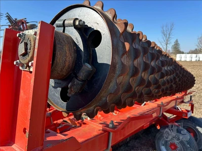 USED 2015 KUHN KRAUSE 4400-40