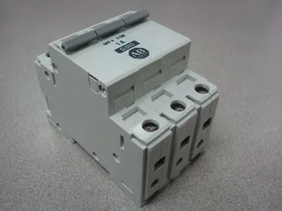 Allen Bradley 1492-CB3G010 Circuit Breaker 1 Amp 3 Pole New NIB