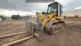 USED 2019 Caterpillar 963K