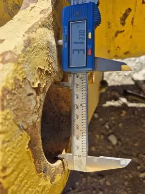 USED KOMATSU 561-22-62713