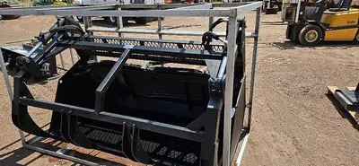 New | in-Stock _UNKNOWN_ _UNKNOWN_ Grapple Buckets Utah US | CSS Equipment Sales #1347193
