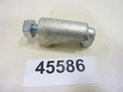 USED PFEIFFER CLAMP586