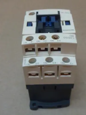 USED TELEMECANIQUE CAD50BD