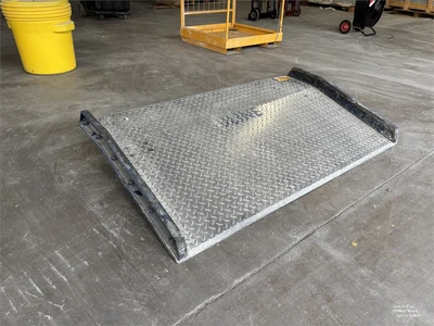 Used _UNKNOWN_ _UNKNOWN_ Dock Levelers Texas US | MachineryMax #1488297