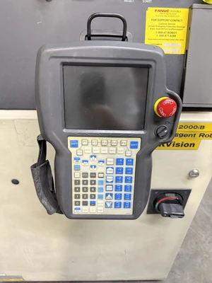 USED FANUC R-2000IB