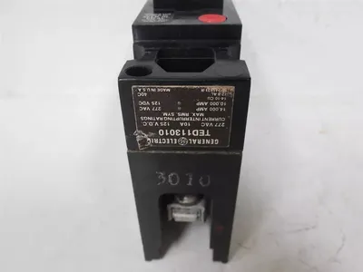 General Electric TED113010 Circuit Breaker 10 Amps 277VAC 1 Pole Used