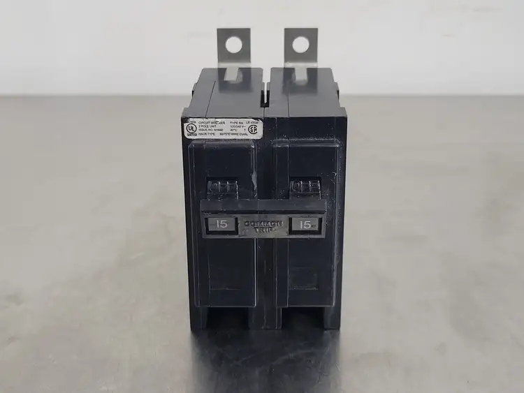 Used CUTLER-HAMMER BAB215 Switchgears British Columbia CA | Lenmark #241609