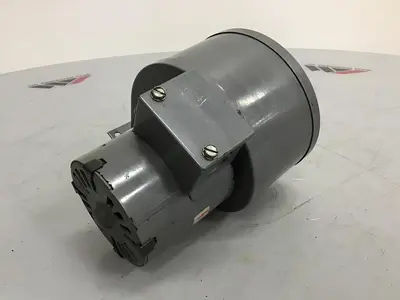 USED DAYTON 4C446