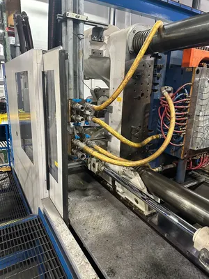 2021 KRAUSS MAFFEI KM 1300-24500 MX Horizontal Plastic Injection Molding Machines | JYC MACHINERY (6)