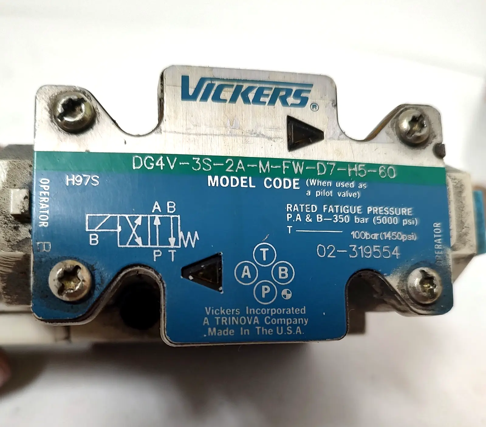 USED Vickers DG4V-3S-2A-M-FW-D7-H5-60
