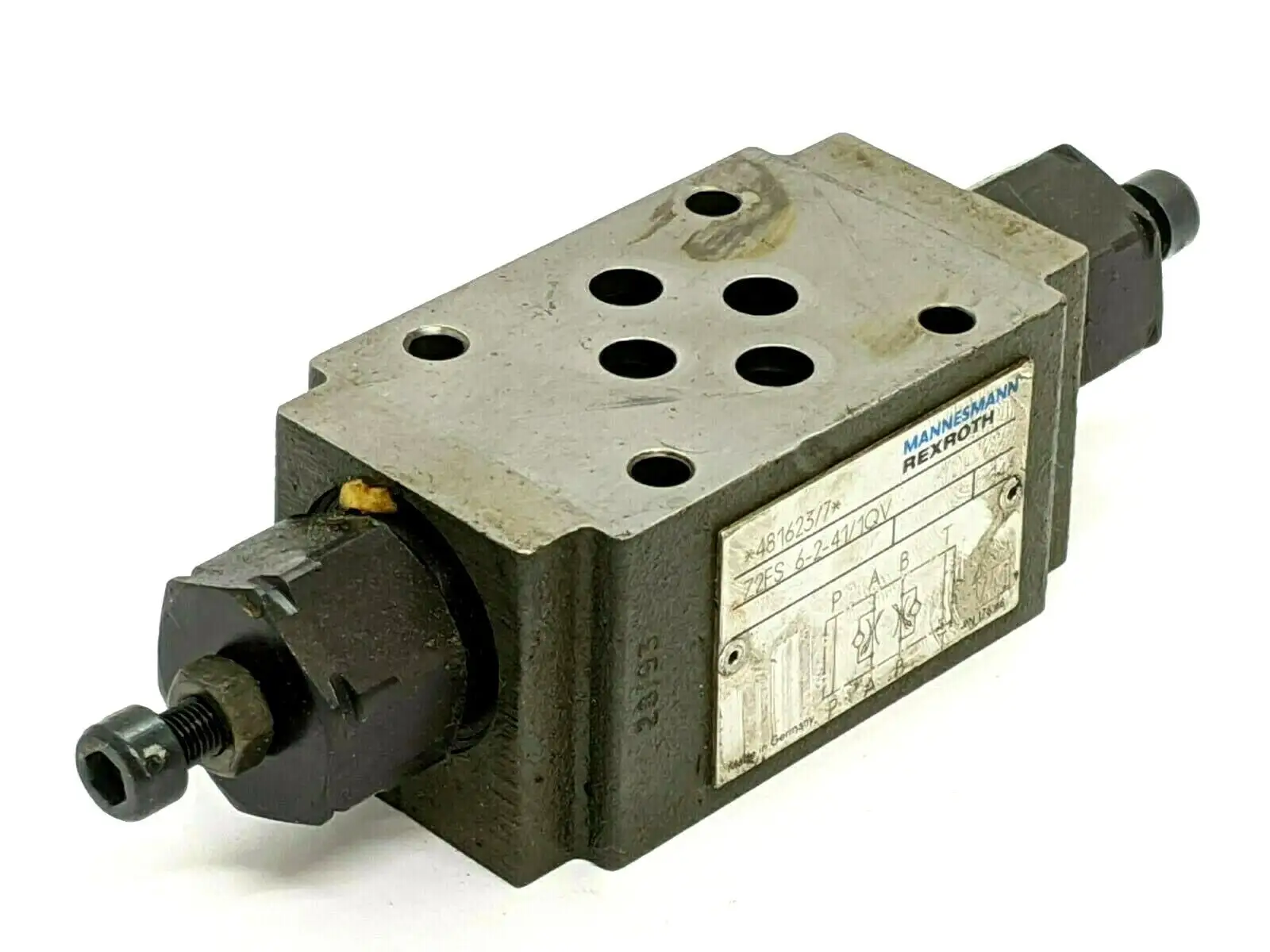 USED BOSCH REXROTH DOUBLE THROTTLE CHECK VALVE R900481623