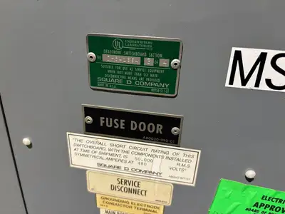 USED SQUARE D 3000A POWER SWITCHBOARD AND BOLT LOC CONTACT SWITCH