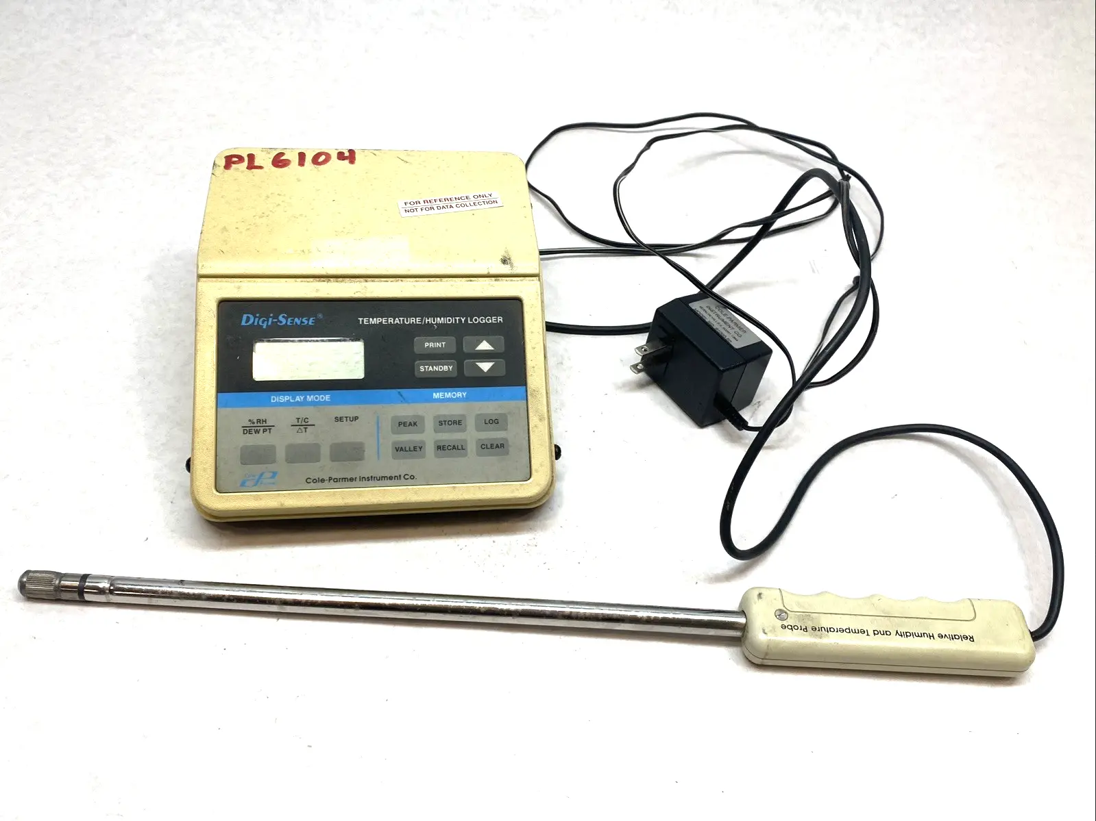 USED DIGI-SENSE THERMOMETER HUMIDITY TEMPERATURE LOGGER TYPE J SENSOR