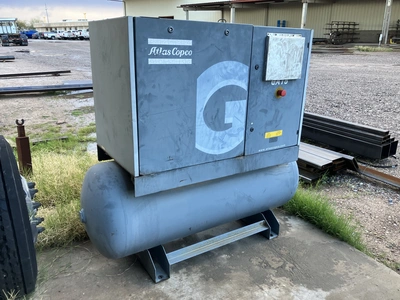 USED 2011 ATLAS COPCO GA15