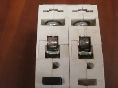 USED Allen-Bradley 1492SP2C030