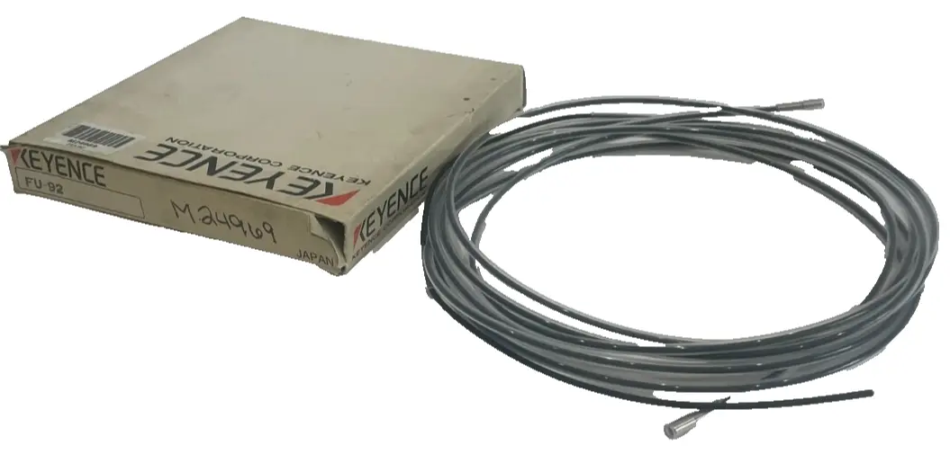 NEW KEYENCE FU-92 FIBER OPTIC SENSOR FU92