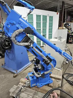 USED 2014 YASKAWA MOTOMAN MH50-20