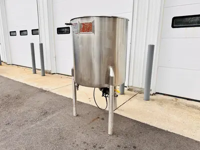 USED 1993 PERMA-SAN 60 GALLON JOVC