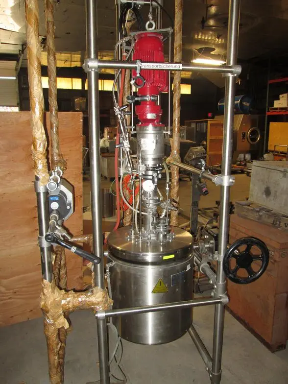 Used Buchiglasuster pilot reactor