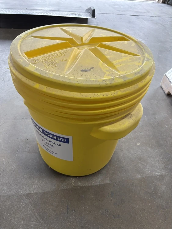 Used ULINE "S-18303" Janitorial Equipment Texas US | MachineryMax #1488326