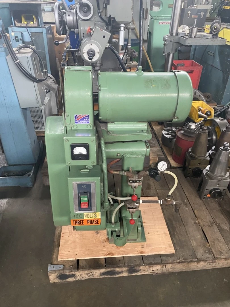 USED RYMAN ENGINEERING LATHE MOUNT BELT GRINDER 712-LA