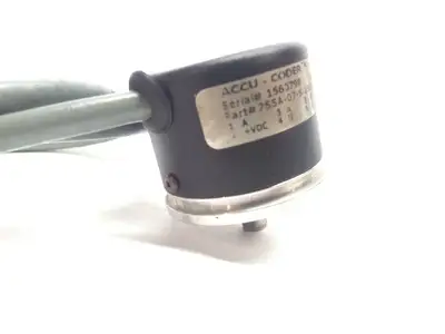 Used ACCU CODER Incremental Shaft Encoder Encoders Michigan US | Maverick Industrial Sales #1397845