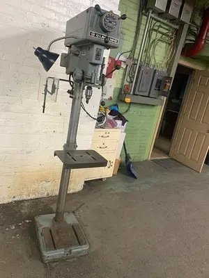 5924-410 Clausing Model 1670 15″ Variable Speed Floor Model Drill Press
