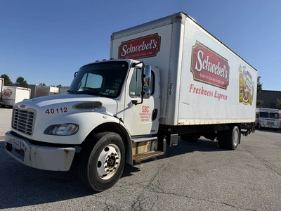 Used 2012 FREIGHTLINER BUSINESS CLASS M2 26' BOX TRUCK Box trucks Ohio US | Miedema Asset Management Group #1709407