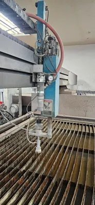2013 FLOW MACH2 2031B Waterjet Cutters | Machnet (2)