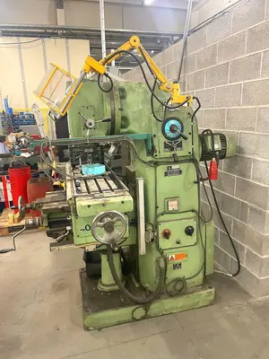 USED TOS FA3AV X: 890 - Y: 275 - Z: 400MM