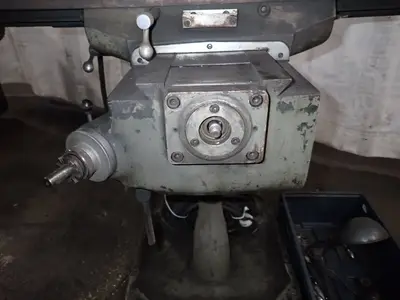 Used 1981 YEONG CHIN MACHINERY YCM Vertical Mills Ohio US | HGR 24 #1020201